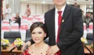 Screenshot_20250412_200304_PhotoGrid